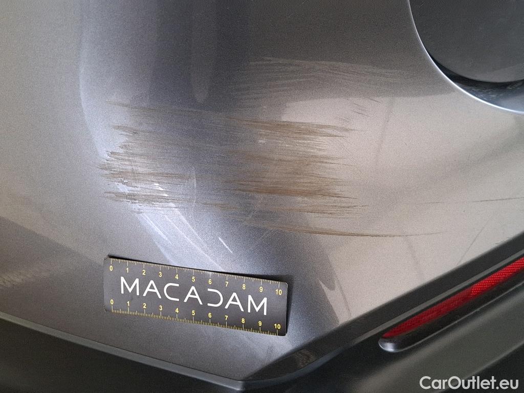  Nissan  Qashqai NISSAN  / 2017 / 5P / Crossover 1.5 DCI 115 Business Edition #31