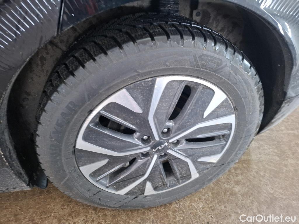  KIA  Ev6 KIA  / 2021 / 5P / SUV BEV 77.4 KWH AIR DESIGN #25