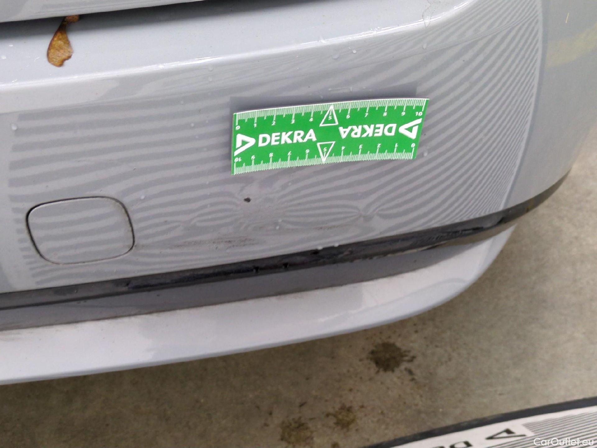  Toyota  Corolla TOYOTA  Touring Sports / 2018 / 5P / Break Hybride 122h Design #65