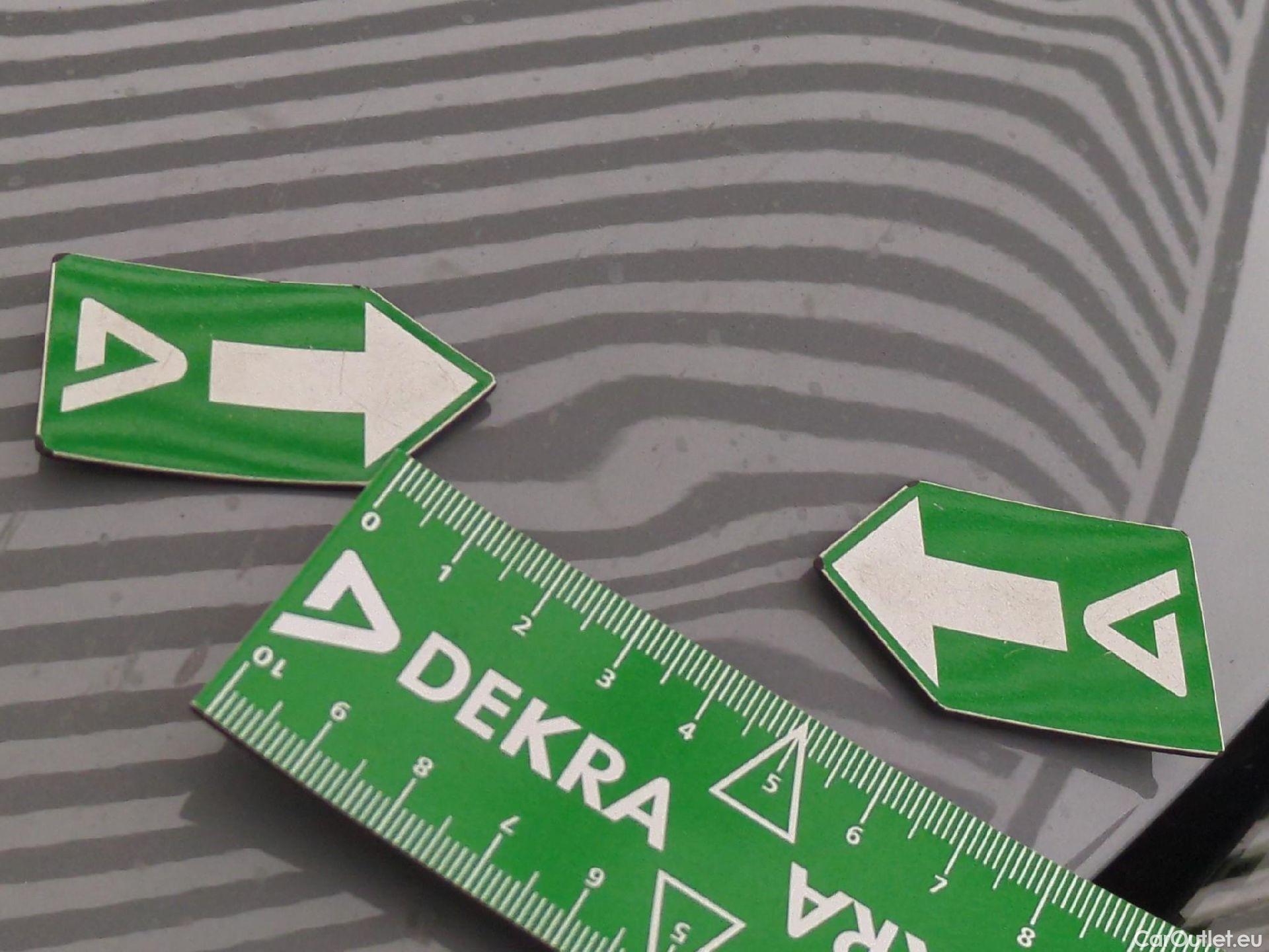  Toyota  Corolla TOYOTA  Touring Sports / 2018 / 5P / Break Hybride 122h Design #51