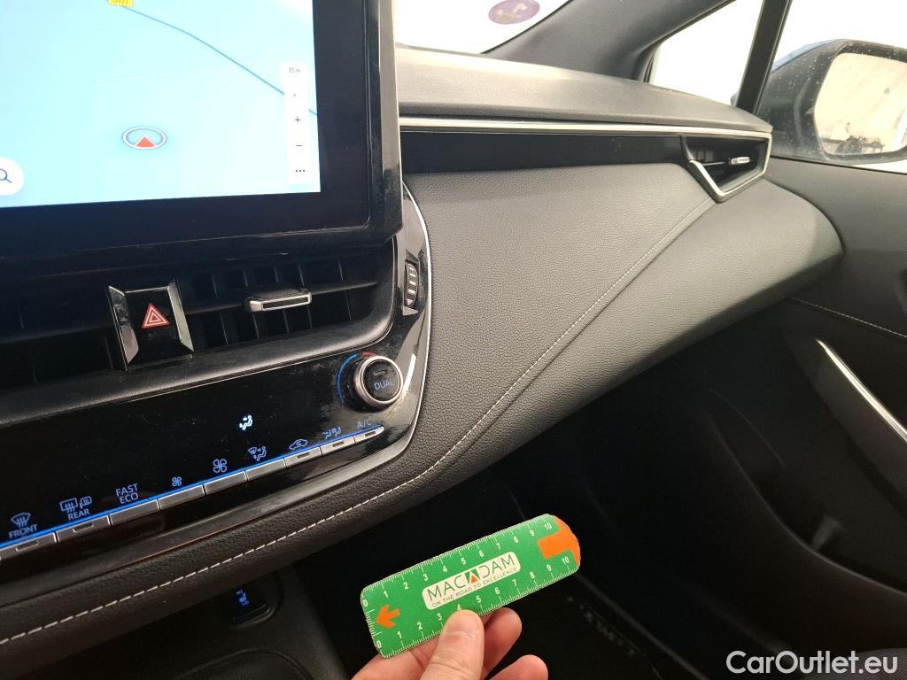  Toyota  Corolla TOYOTA  Touring Sports / 2018 / 5P / Break Hybride 122h Dynamic Business Beyond Zer #8