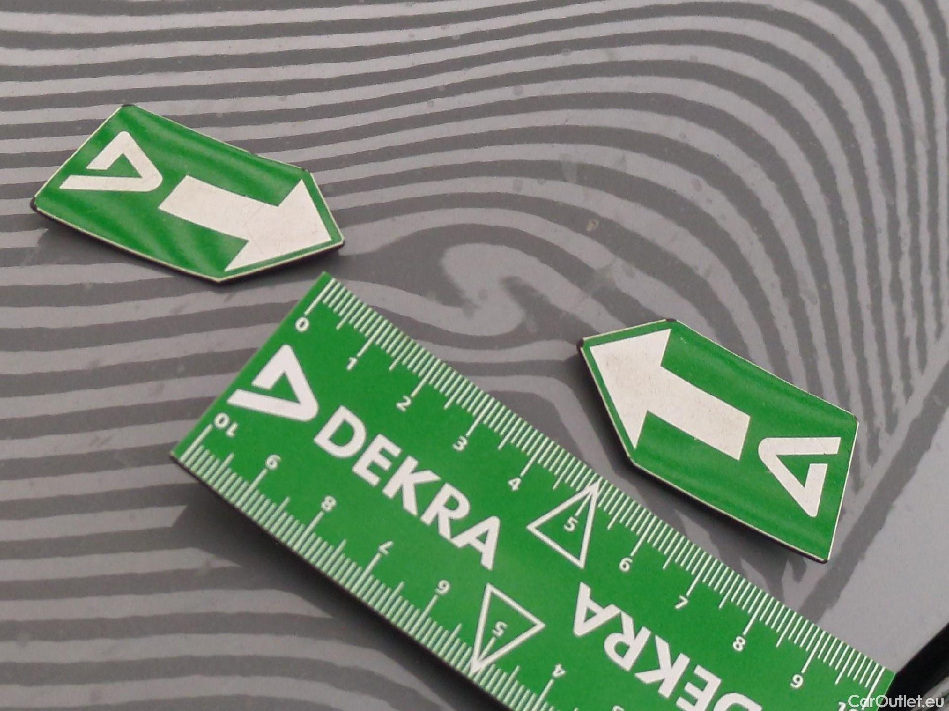  Toyota  Corolla TOYOTA  Touring Sports / 2018 / 5P / Break Hybride 122h Design #52