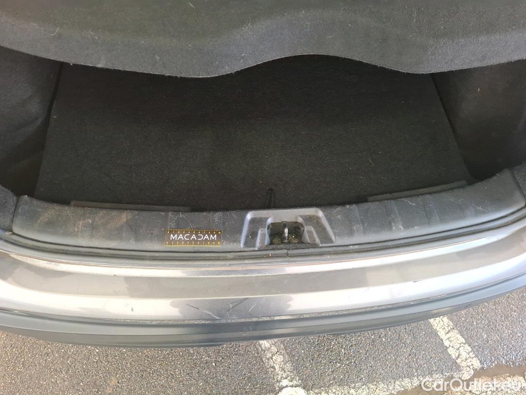  Nissan  Qashqai NISSAN  / 2017 / 5P / Crossover 1.5 DCI 115 Business Edition #70