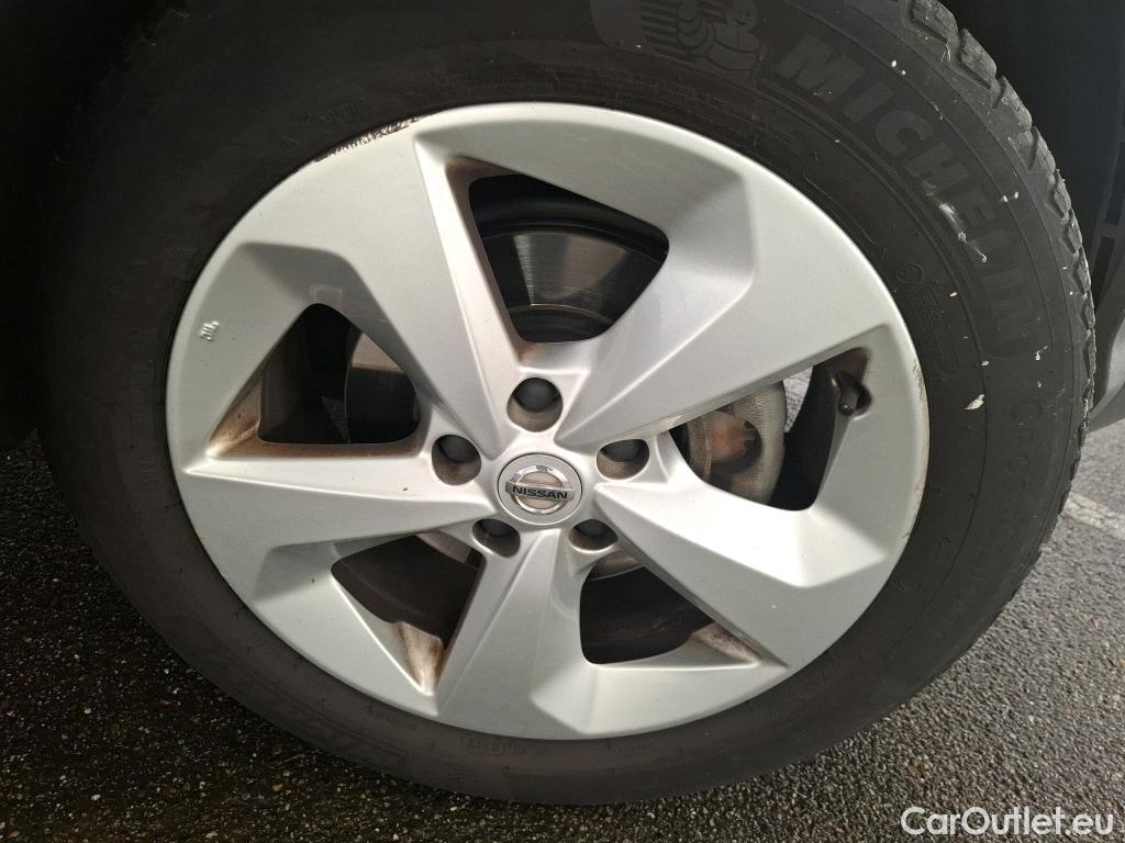  Nissan  Qashqai NISSAN  / 2017 / 5P / Crossover 1.5 DCI 115 Business Edition #26