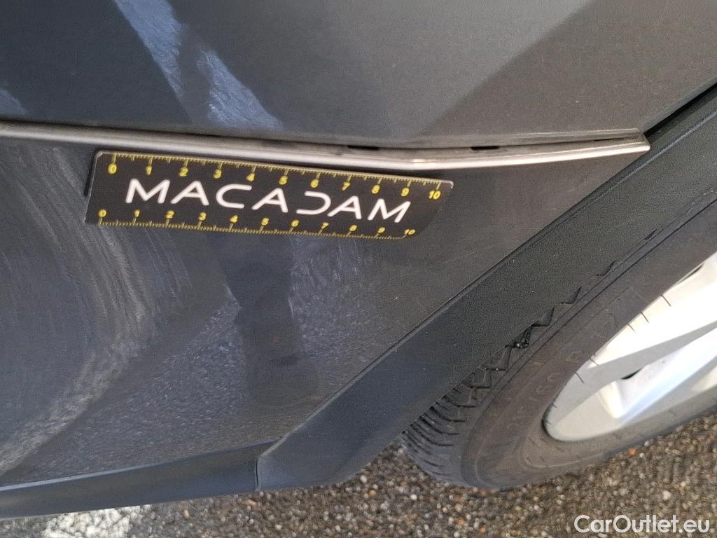  Nissan  Qashqai NISSAN  / 2017 / 5P / Crossover 1.5 DCI 115 Business Edition #39