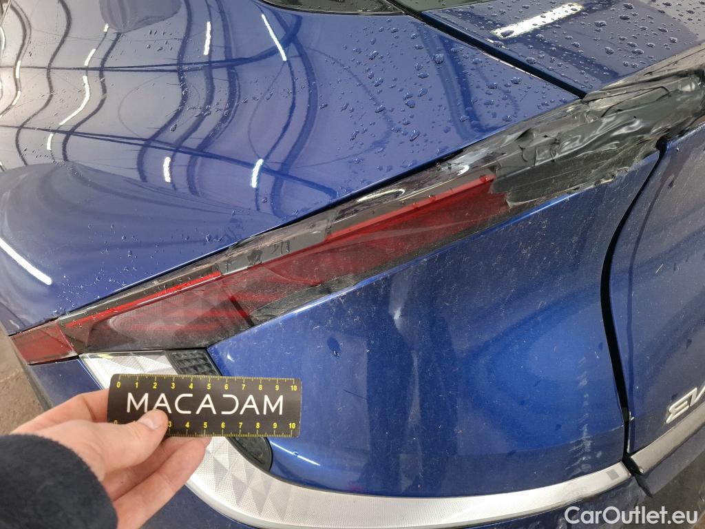  KIA  Ev6 KIA  / 2021 / 5P / SUV BEV 77.4 KWH AIR DESIGN #3