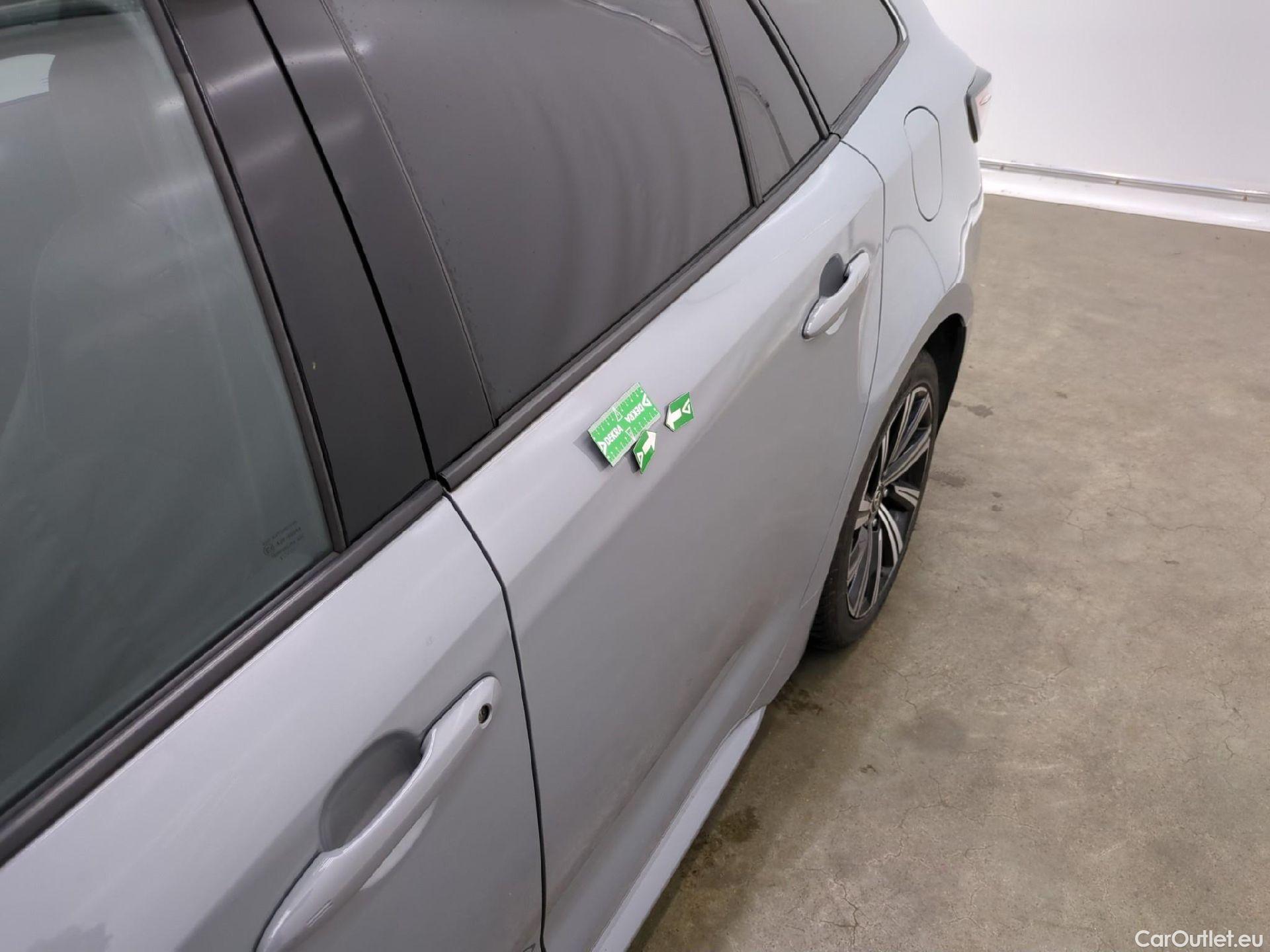  Toyota  Corolla TOYOTA  Touring Sports / 2018 / 5P / Break Hybride 122h Design #60