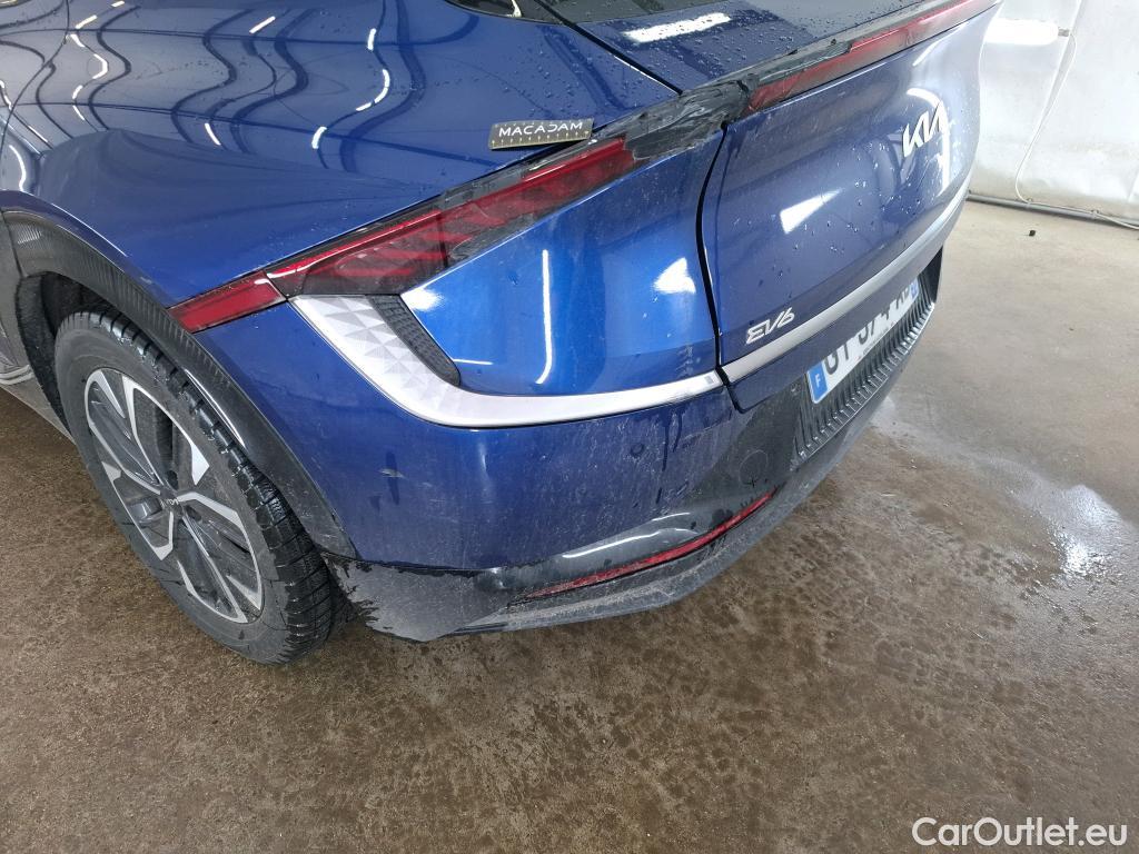  KIA  Ev6 KIA  / 2021 / 5P / SUV BEV 77.4 KWH AIR DESIGN #14