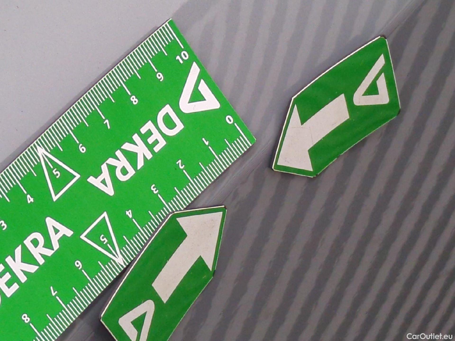  Toyota  Corolla TOYOTA  Touring Sports / 2018 / 5P / Break Hybride 122h Design #61