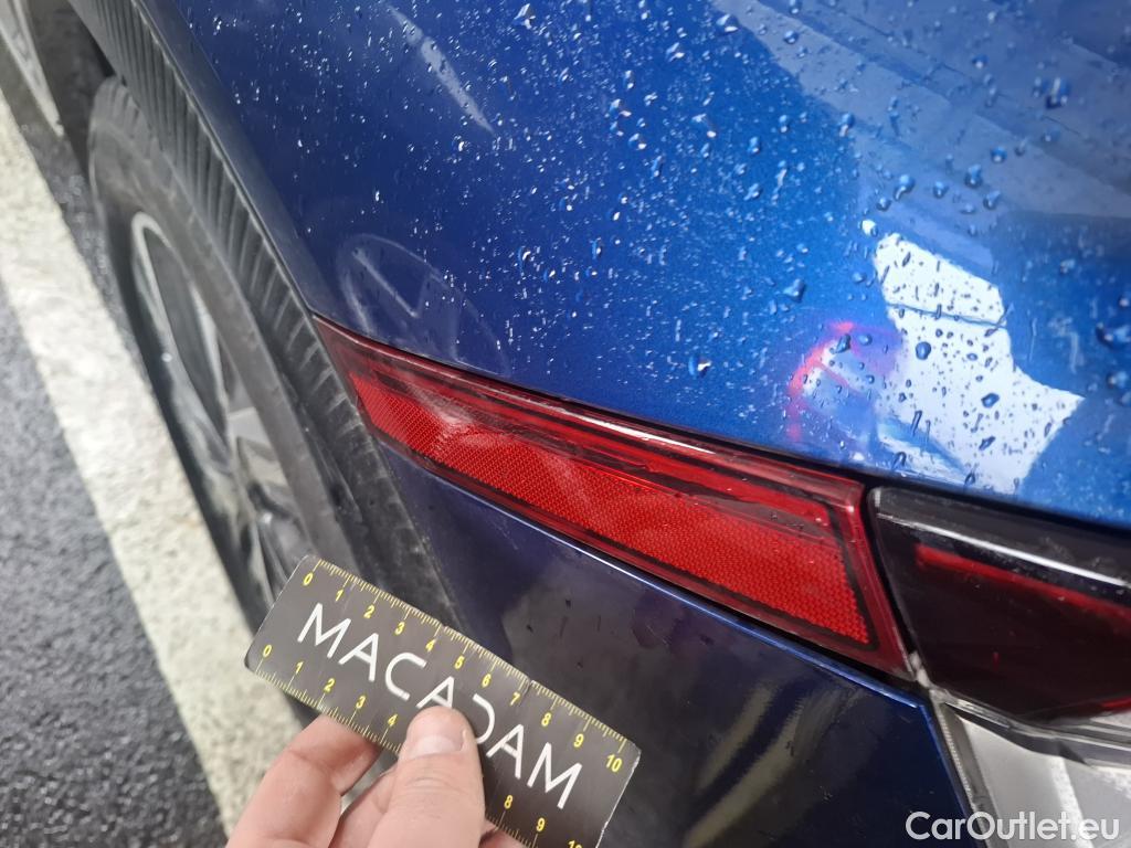  KIA  Ev6 KIA  / 2021 / 5P / SUV BEV 77.4 KWH AIR DESIGN #57