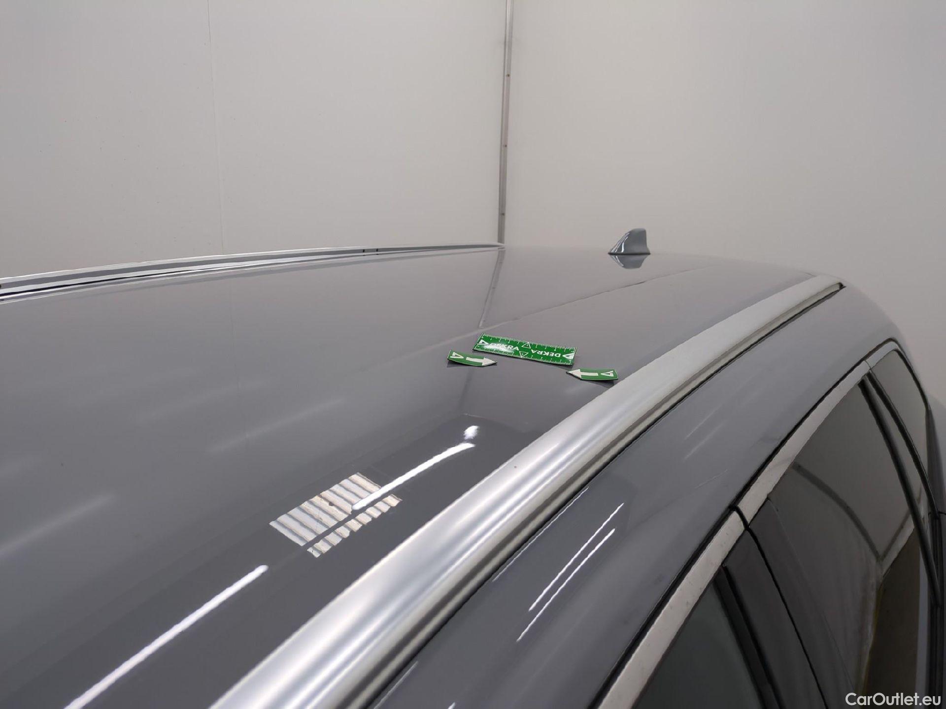  Toyota  Corolla TOYOTA  Touring Sports / 2018 / 5P / Break Hybride 122h Design #57