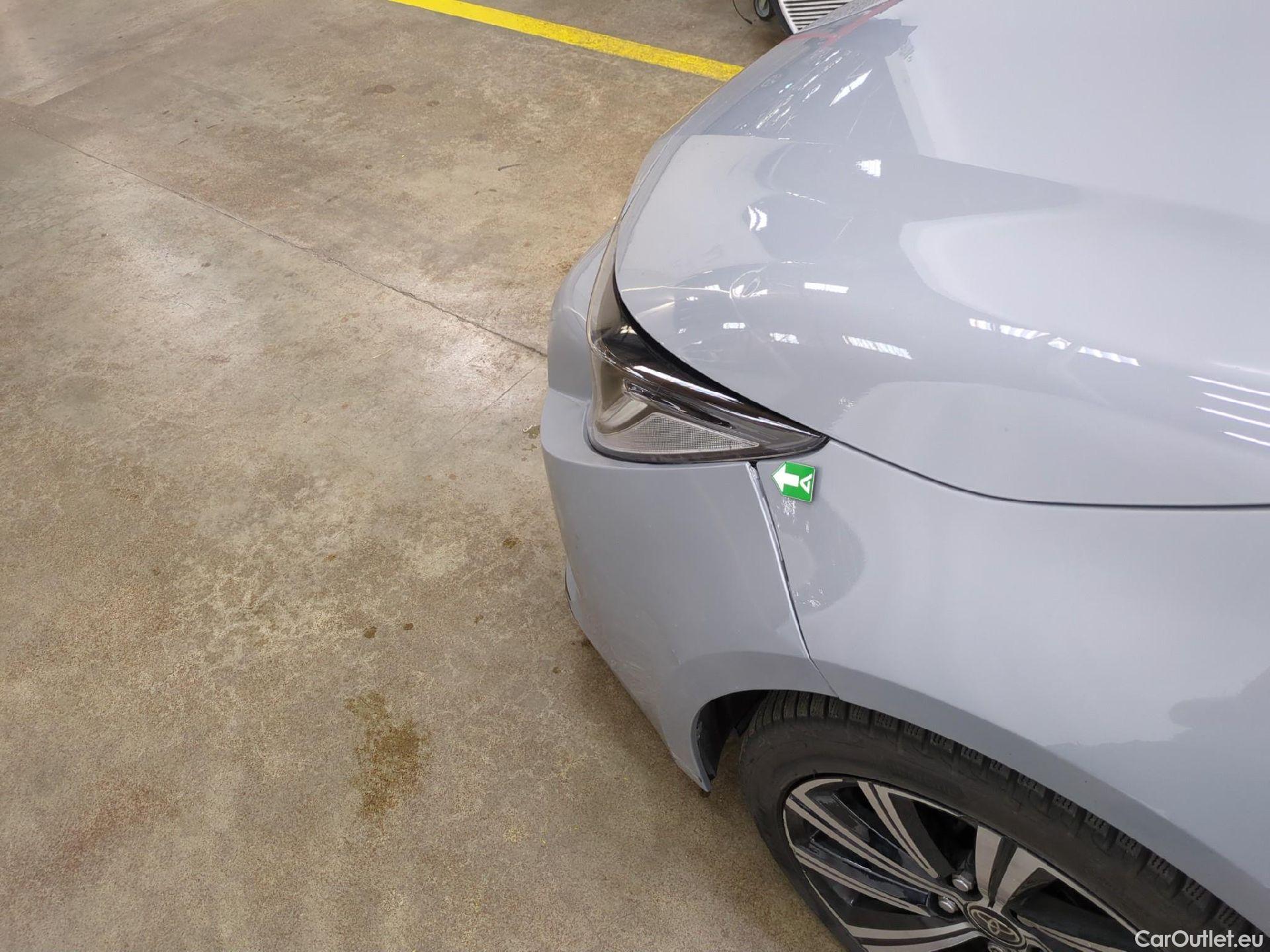  Toyota  Corolla TOYOTA  Touring Sports / 2018 / 5P / Break Hybride 122h Design #47