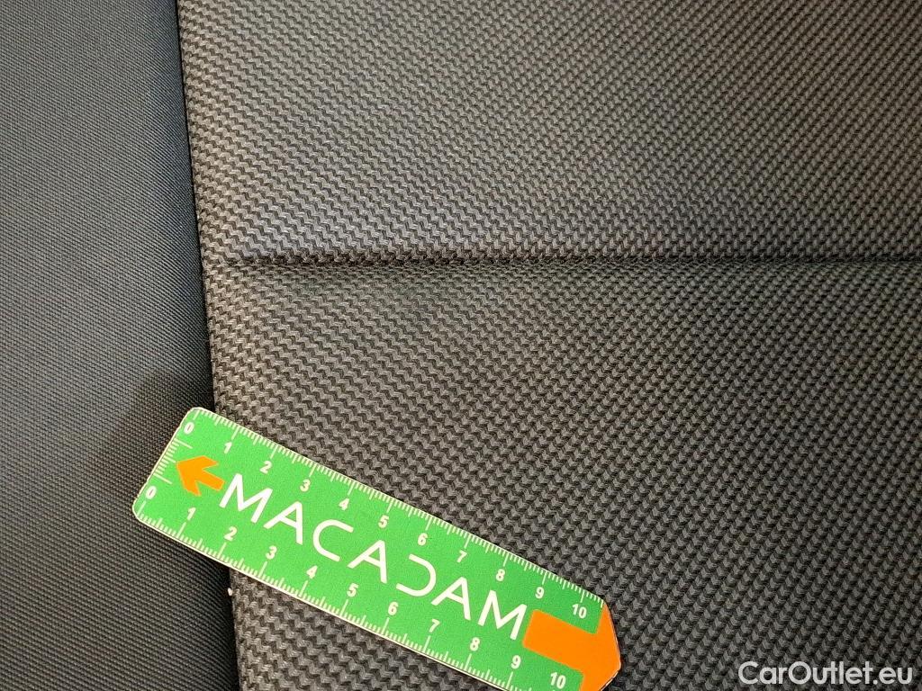  Audi  A3 AUDI  Sportback / 2020 / 5P / Berline 40 TFSI e 204 S Tronic Business Exec #35