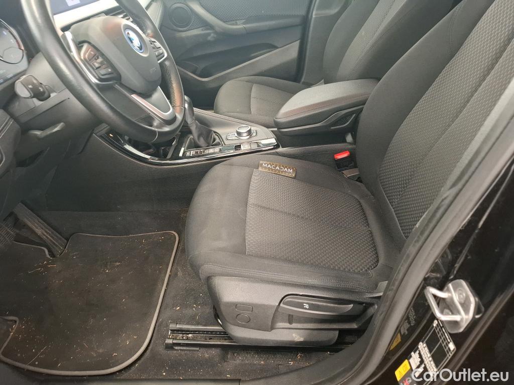  Bmw  X2 BMW  / 2017 / 5P / SUV xDrive25e Business Design BVA6 #26