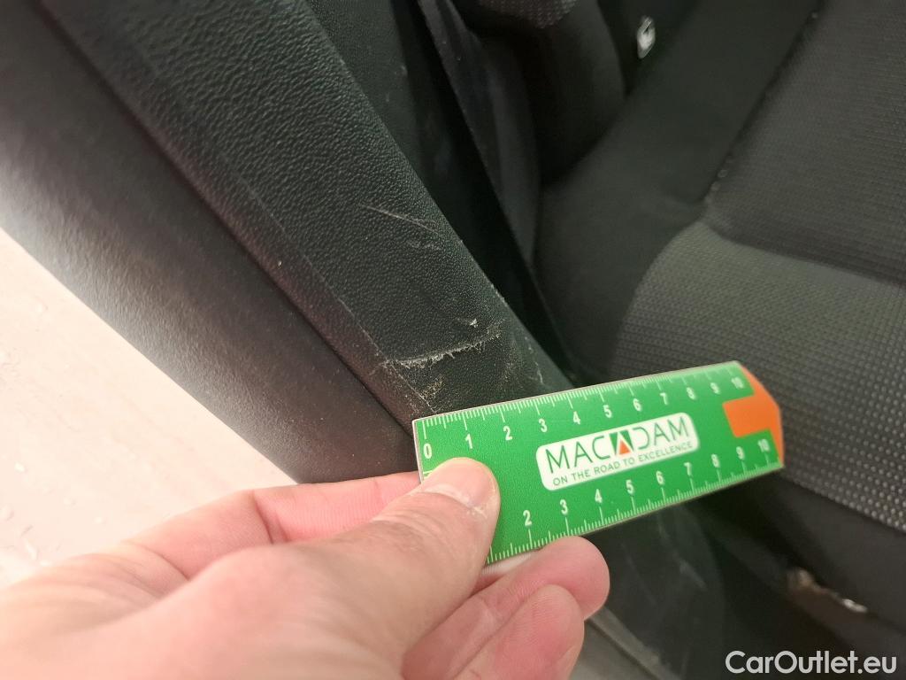  Citroen  C3  Feel Business 1.2 PureTech 80CV BVM5 E6d #11