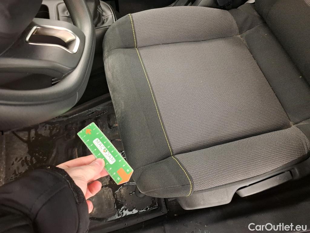  Citroen  C3  Société Feel 1.5 BlueHDI 100CV BVM5 E6dT #13