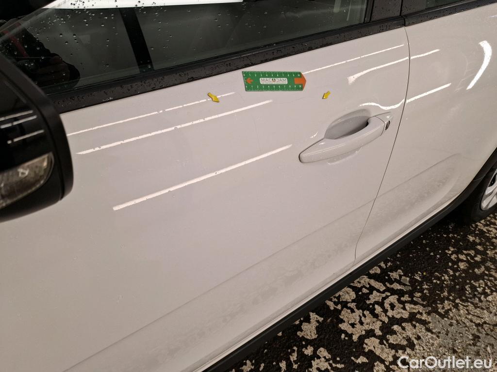  Citroen  C3  Société Feel 1.5 BlueHDI 100CV BVM5 E6dT #1