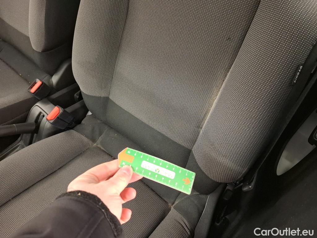  Citroen  C3  Société Feel 1.5 BlueHDI 100CV BVM5 E6dT #12