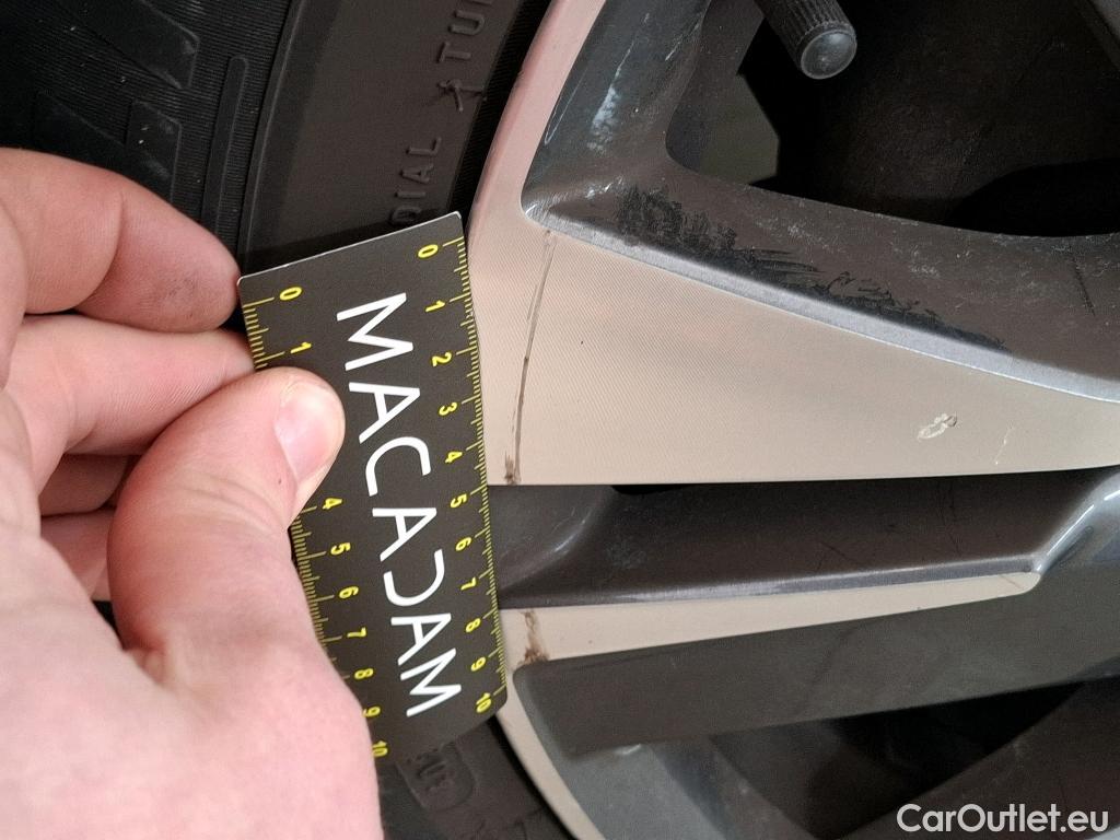  Peugeot  2008  Allure 1.2 80CV BVM5 E5 #10