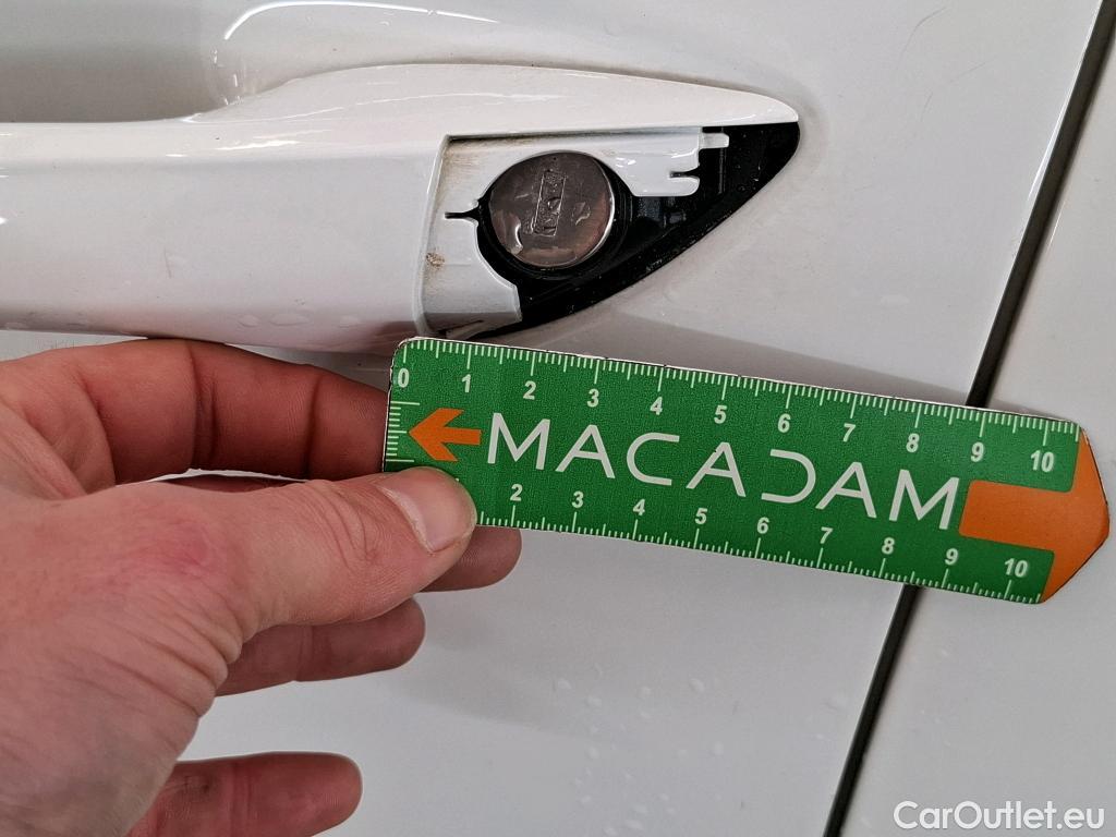  Hyundai  i20  Initia 1.2 85CV BVM5 E6d #2