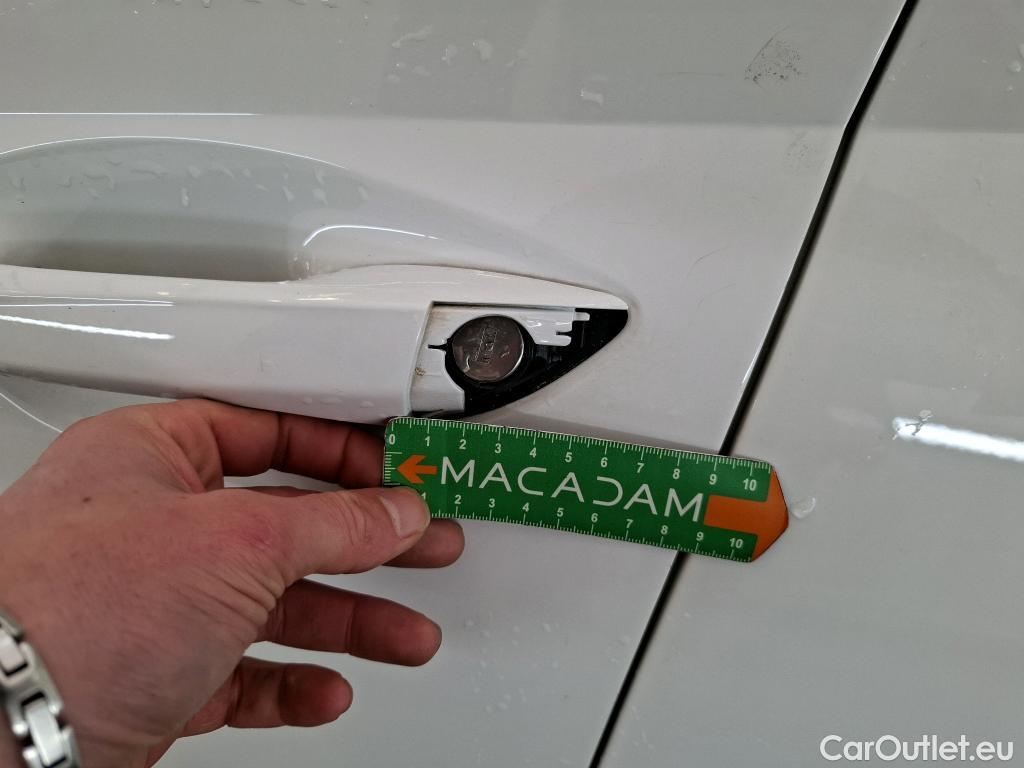  Hyundai  i20  Initia 1.2 85CV BVM5 E6d #1