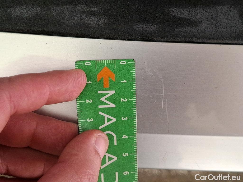  Peugeot  2008  Allure Business 1.5 HDi 110CV BVM6 E6d #16