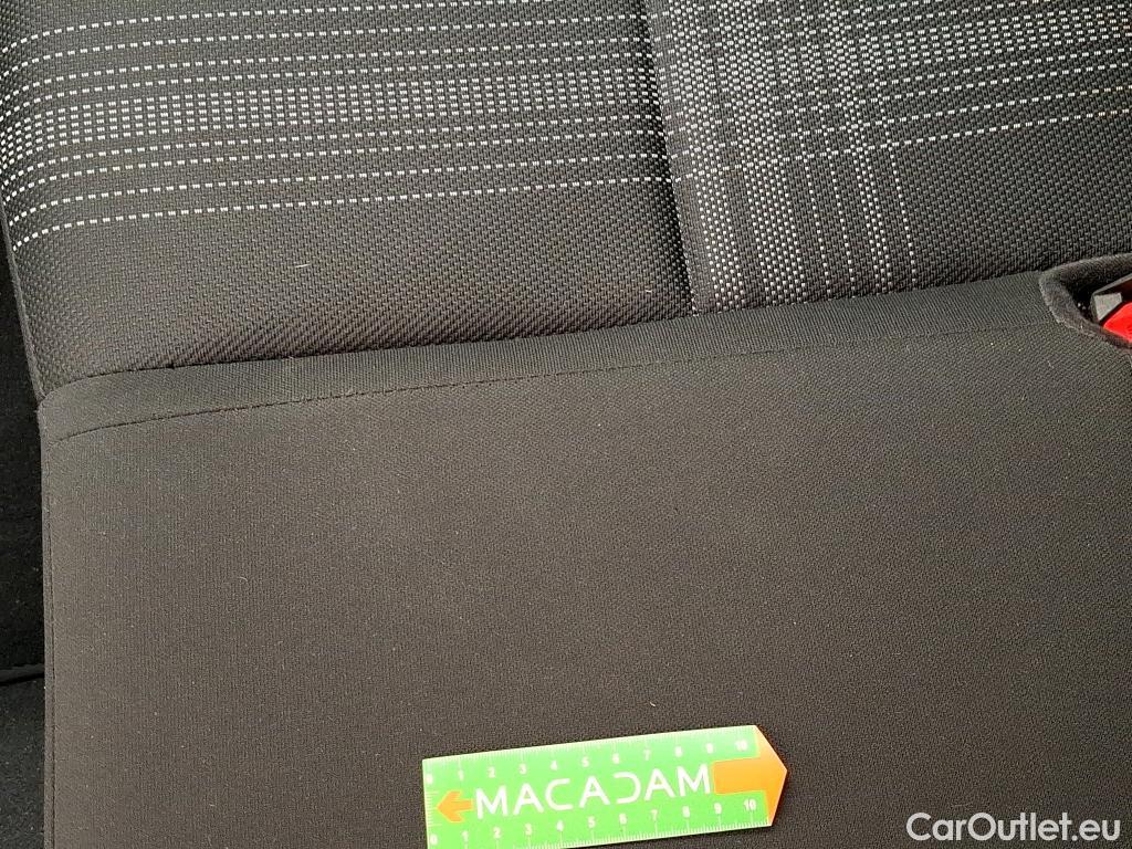  Hyundai  i20  Initia 1.2 85CV BVM5 E6d #21