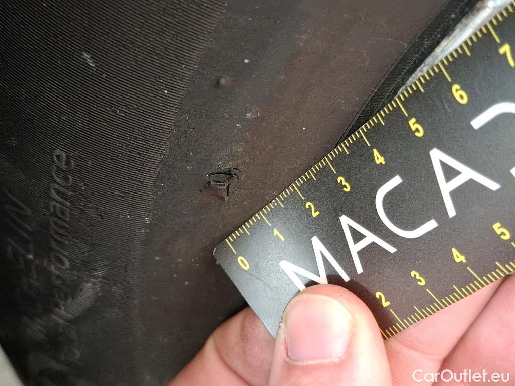  Peugeot  2008  Allure 1.2 80CV BVM5 E5 #7