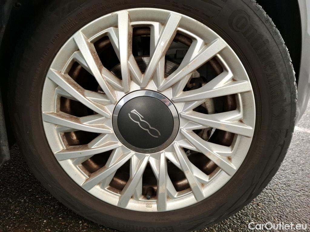  Fiat  500 FIAT   2015  3P  Berline Hybrid 10 BSG 70 ch Dolcevita #16