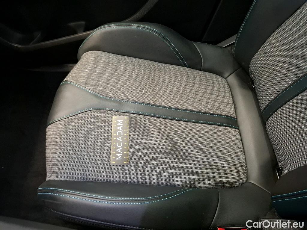  Peugeot  3008  Allure Pack 1.5 HDi 130CV BVA8 E6d #15