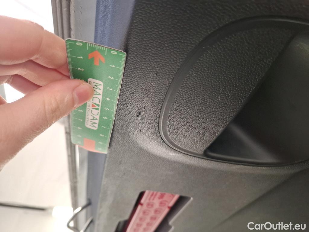  Mini  Countryman MINI  / 2020 / 5P / Crossover Cooper Essential 136 ch BVA7 #7