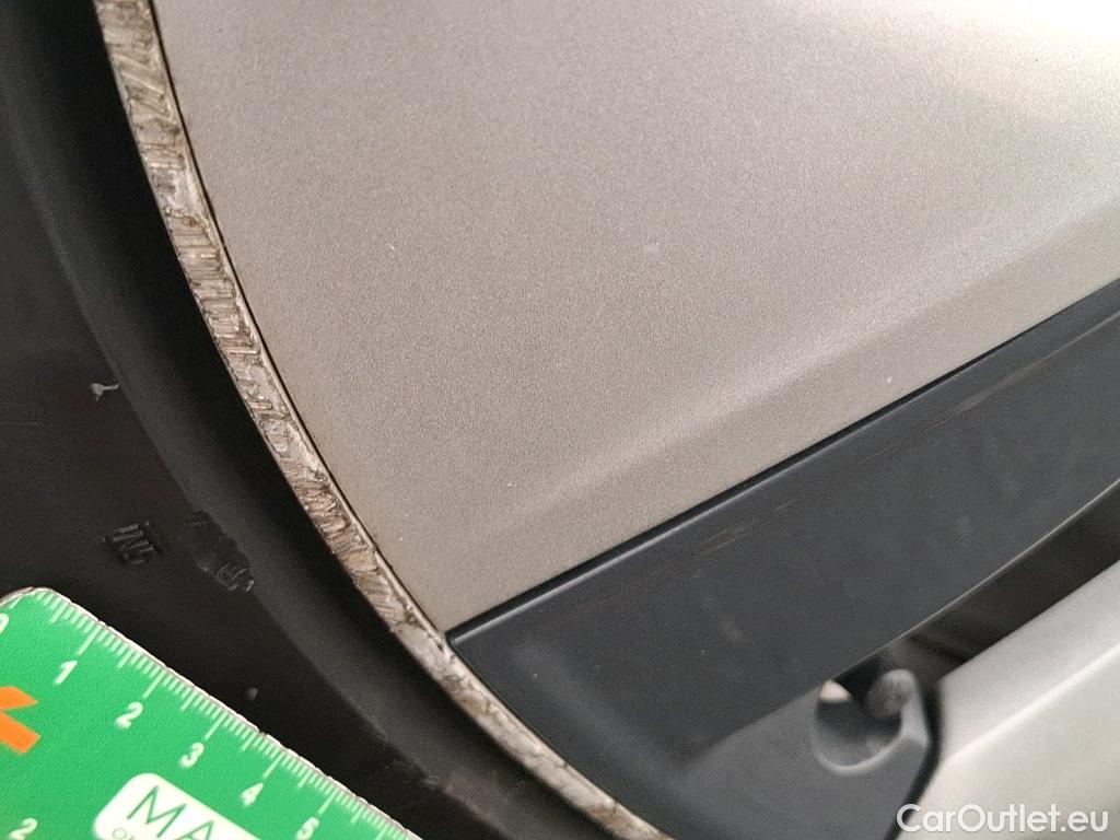  Tesla  Model Y TESLA  / 2020 / 5P / SUV Long Range Dual Motor AWD #13