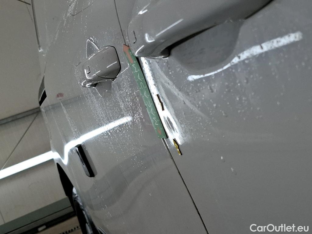  Renault  Kangoo RENAULT  / 2021 / 4P / Fourgonnette EXTRA - BLUE DCI 115 L2 #23