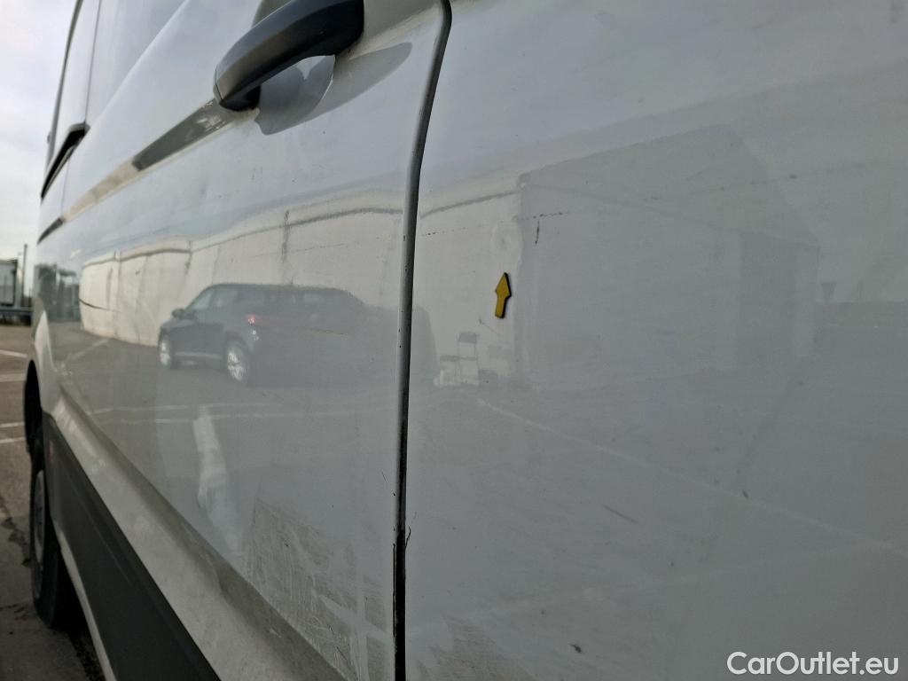  Volkswagen  Crafter VOLKSWAGEN  / 2017 / 4P / Fourgon tôlé 2.0TDI 140 30 L3H3 Business #55