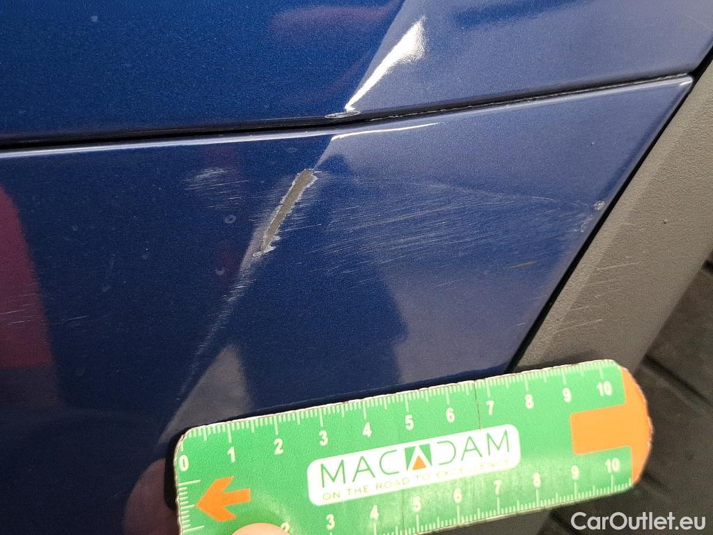  Tesla  Model Y TESLA  / 2020 / 5P / SUV Long Range Dual Motor AWD #34