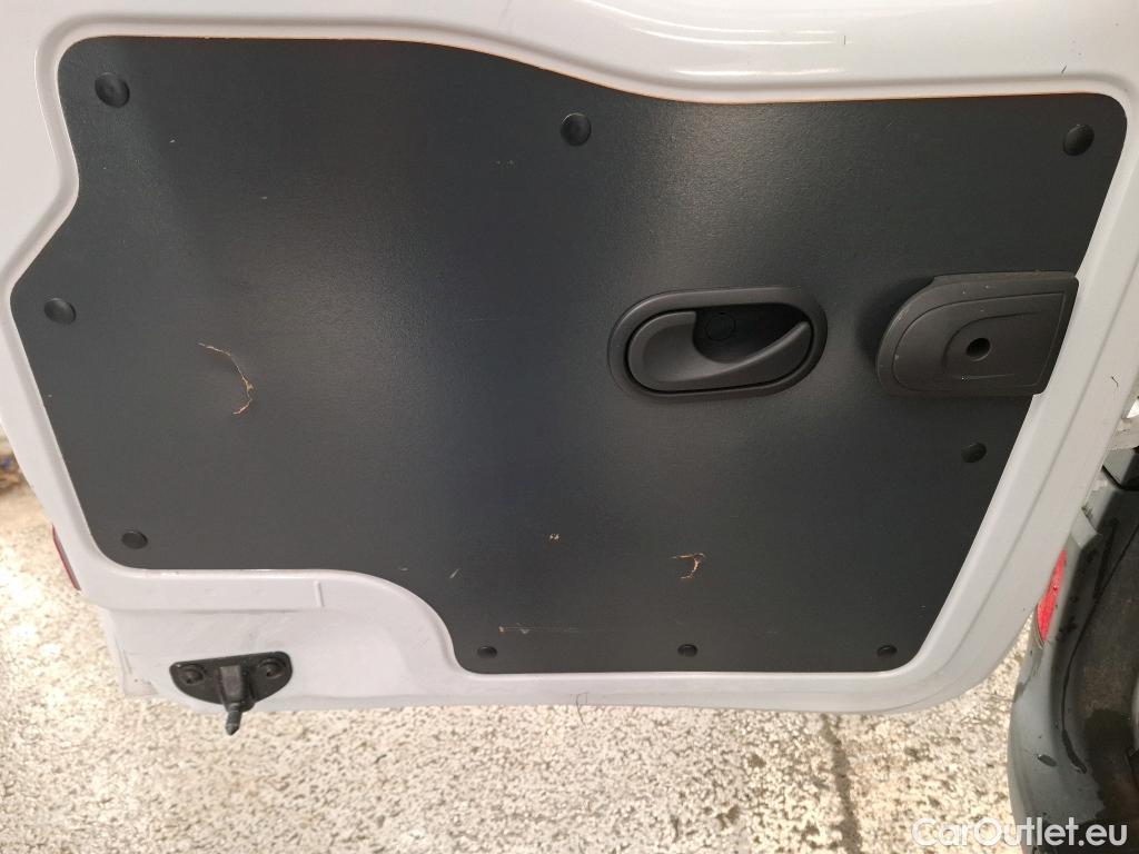  Renault  Kangoo  Express Compact Générique (L0) 1.5 dCi 75CV BVM5 E6 #6