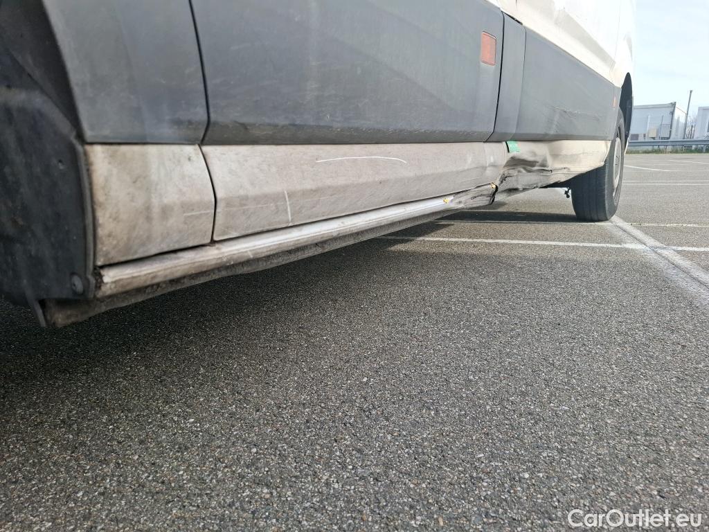  Volkswagen  Crafter VOLKSWAGEN  / 2017 / 4P / Fourgon tôlé 2.0TDI 140 30 L3H3 Business #59