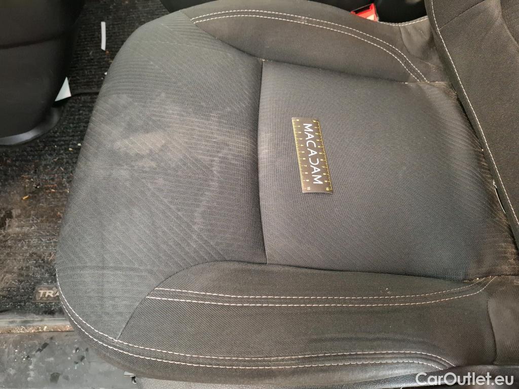  Renault  Trafic RENAULT  / 2021 / 4P / Fourgon tôlé FG GCF L1H1 2T8 Blue dCi 150 #48