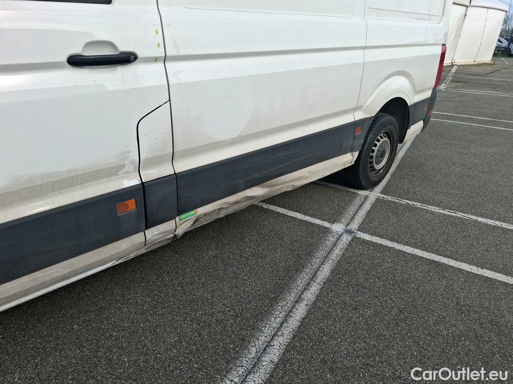  Volkswagen  Crafter VOLKSWAGEN  / 2017 / 4P / Fourgon tôlé 2.0TDI 140 30 L3H3 Business #1