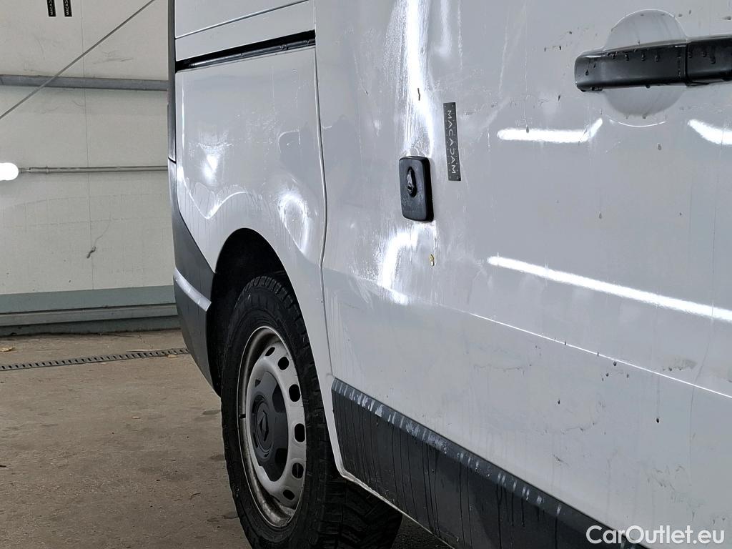  Renault  Trafic RENAULT  / 2021 / 4P / Fourgon tôlé FG GCF L1H1 2T8 Blue dCi 150 #26