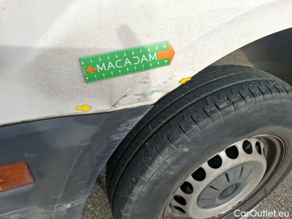  Volkswagen  Crafter VOLKSWAGEN  / 2017 / 4P / Fourgon tôlé 2.0TDI 140 30 L3H3 Business #19