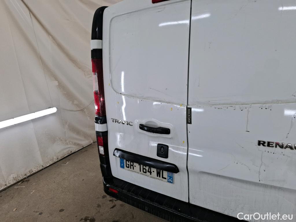  Renault  Trafic RENAULT  / 2021 / 4P / Fourgon tôlé FG GCF L1H1 2T8 Blue dCi 150 #14