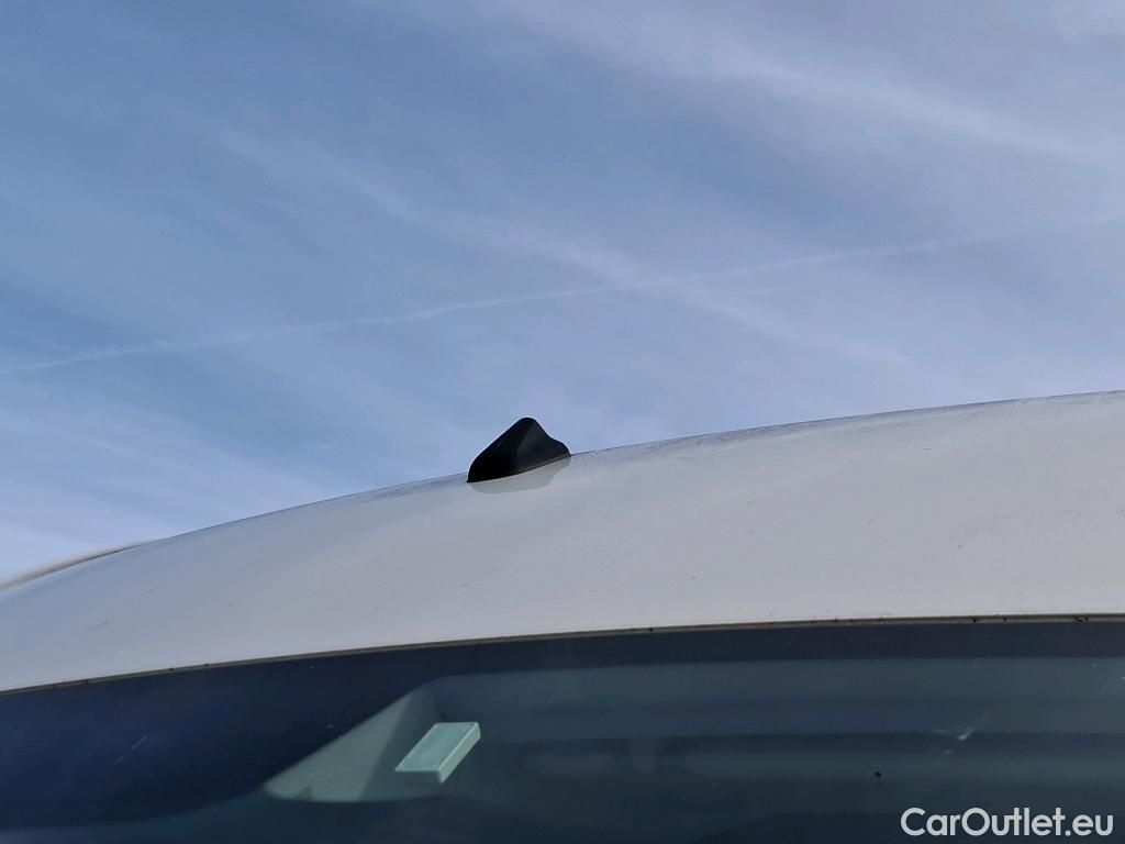  Volkswagen  Crafter VOLKSWAGEN  / 2017 / 4P / Fourgon tôlé 2.0TDI 140 30 L3H3 Business #110