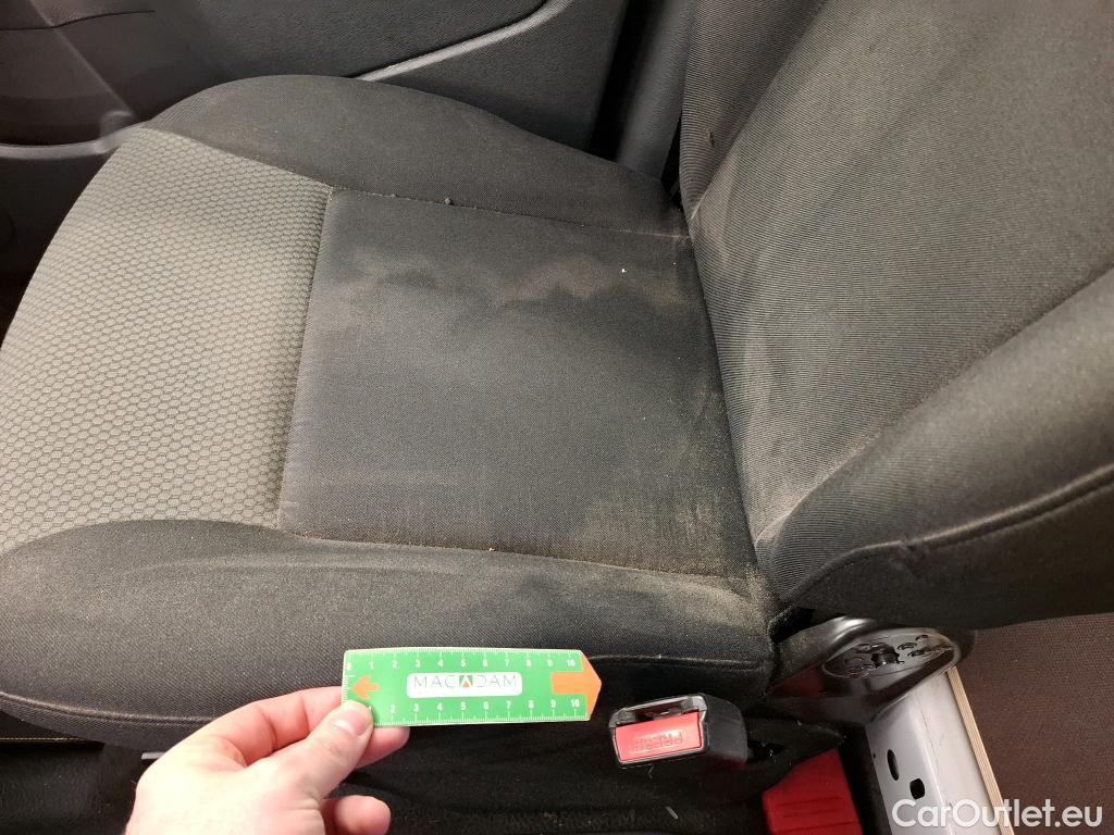  Renault  Kangoo  Express Compact Générique (L0) 1.5 dCi 75CV BVM5 E6 #17