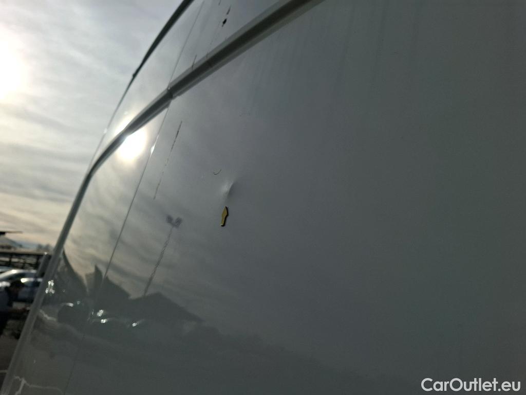  Volkswagen  Crafter VOLKSWAGEN  / 2017 / 4P / Fourgon tôlé 2.0TDI 140 30 L3H3 Business #39