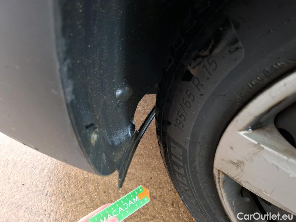  Renault  Kangoo  II Express Maxi Extra (Série Spéciale) 1.5 dCi 95CV BVM6 E6dT #18