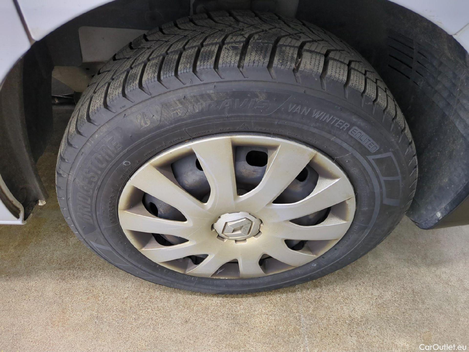  Renault  Trafic  Furgon Grand Confort L1H1 1000 1.6 dCi 120CV BVM6 E6 #7