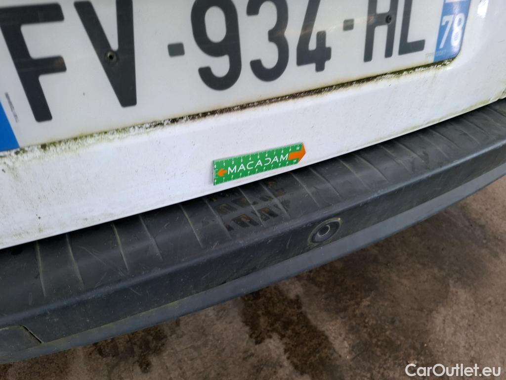  Renault  Kangoo  II Express Maxi Extra (Série Spéciale) 1.5 dCi 95CV BVM6 E6dT #11