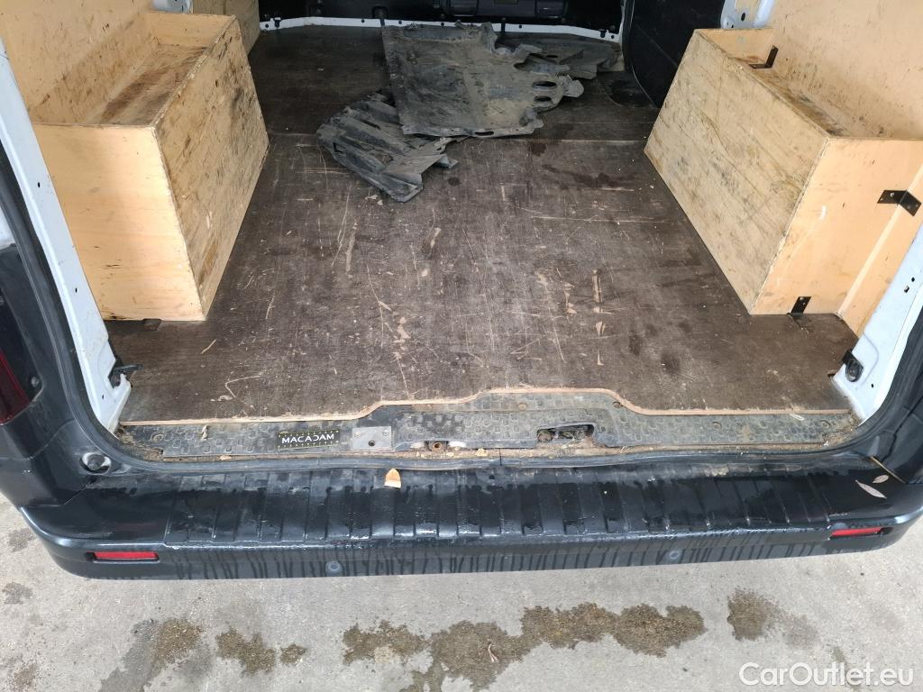  Renault  Trafic RENAULT  / 2021 / 4P / Fourgon tôlé FG GCF L1H1 2T8 Blue dCi 150 #34