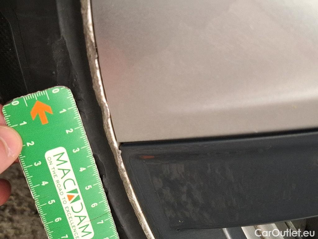  Tesla  Model Y TESLA  / 2020 / 5P / SUV Long Range Dual Motor AWD #6